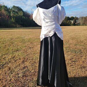 Black/Ivory Evening Gown (See Pix For Size)